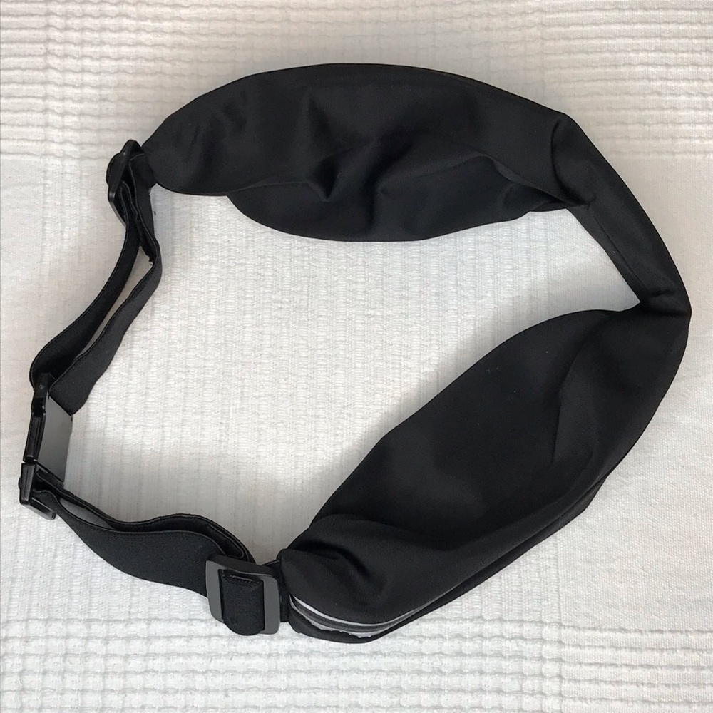Expandable Running Belt - Picture 2 of 3